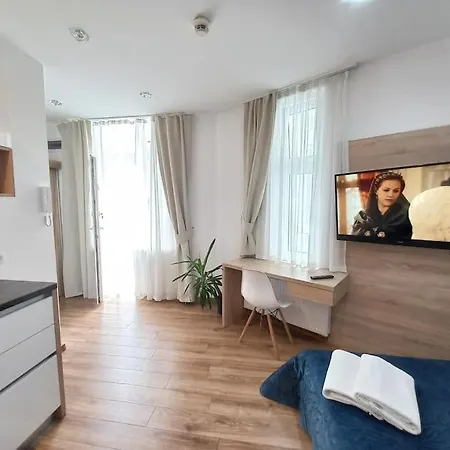 Cozy - B38 Apartment *